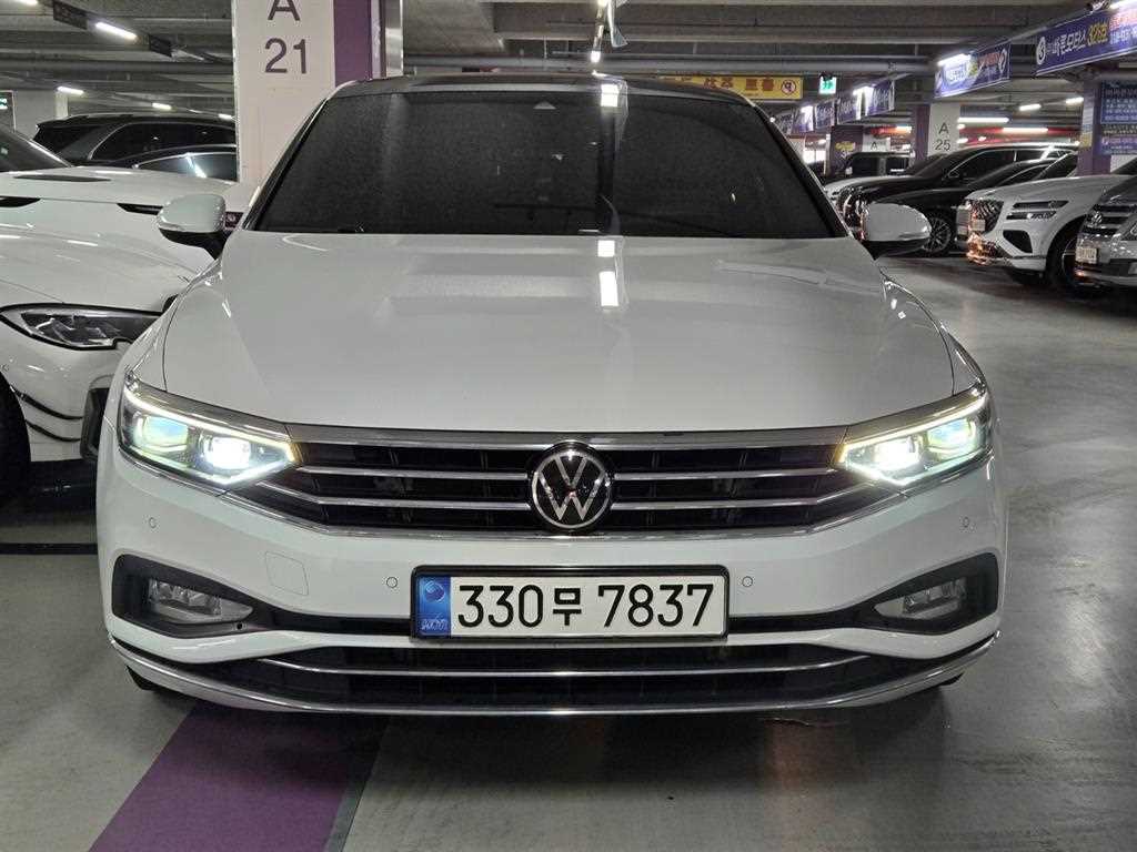 Volkswagen Passat - Vista 2