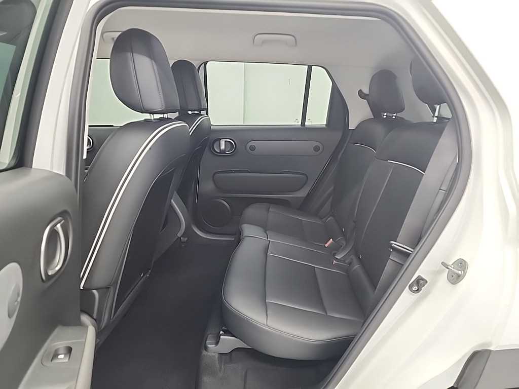 HYUNDAI Casper - Vista 12