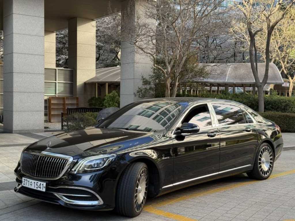Mercedes Benz S Class - Vista 3