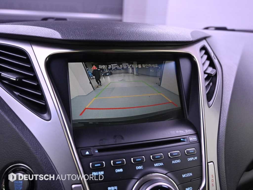 HYUNDAI Grandeur 2013 Negro - Importación desde Corea - HF Imports Iquique - Foto 15