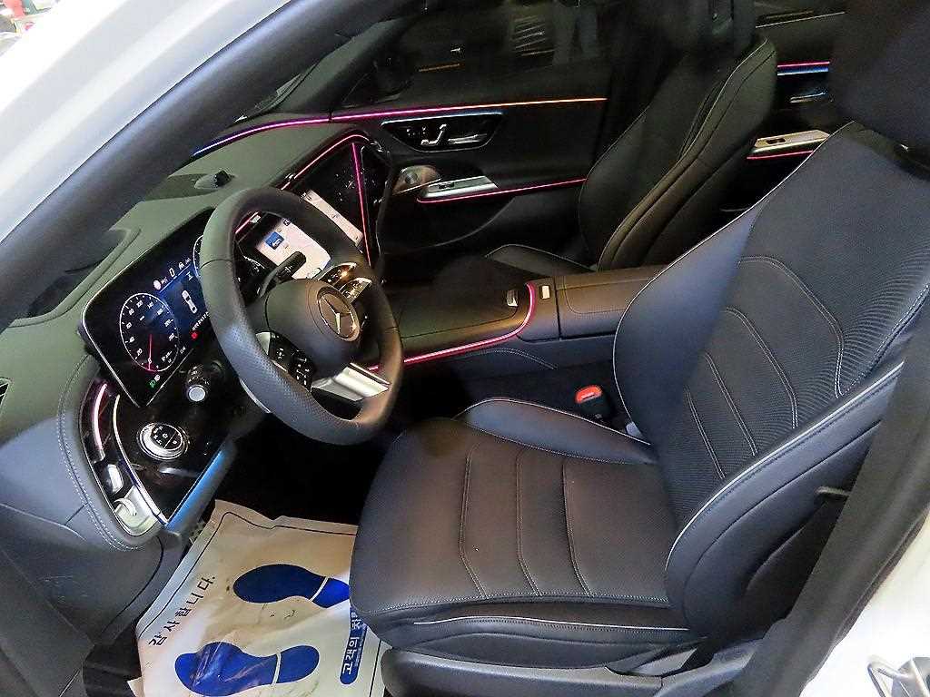 Mercedes Benz E class - Vista 6