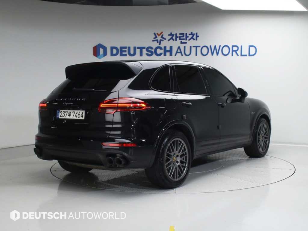 Porsche Cayenne - Vista 2