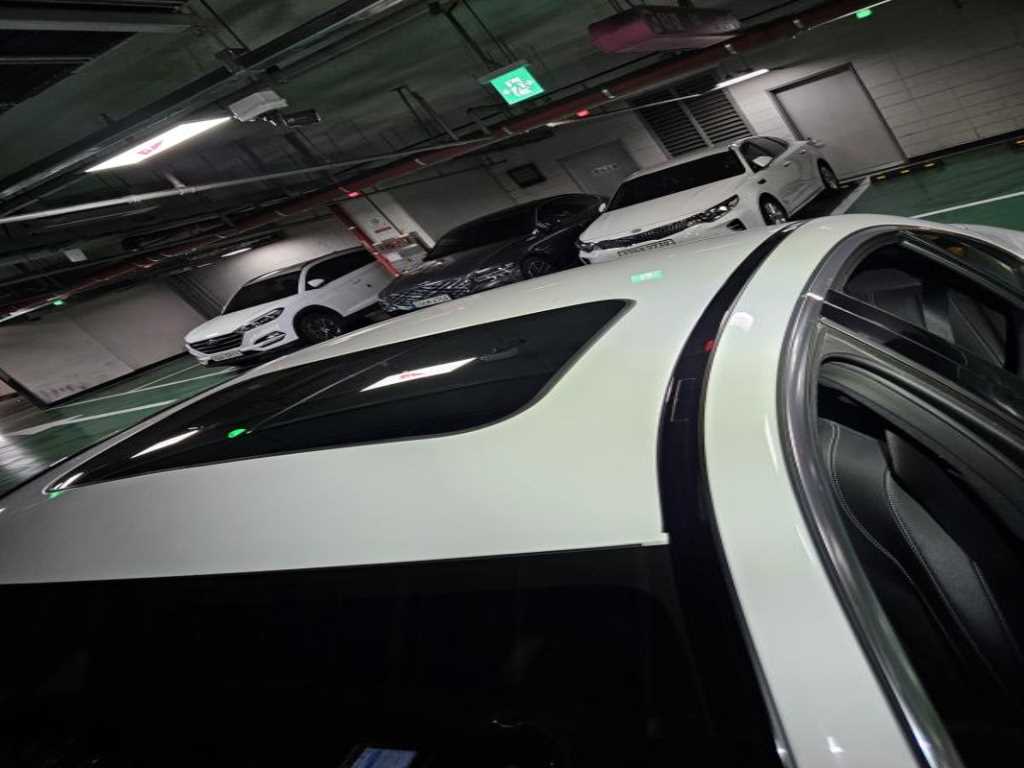 Mercedes Benz E class - Vista 10