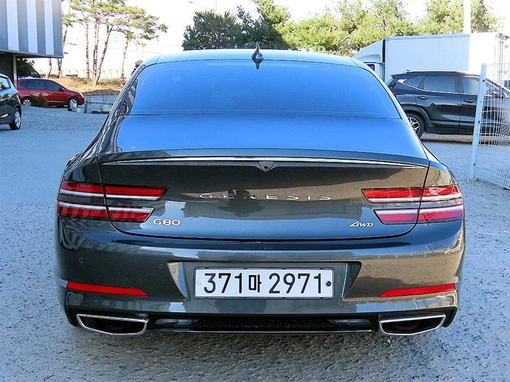 Genesis G80 - Vista 4