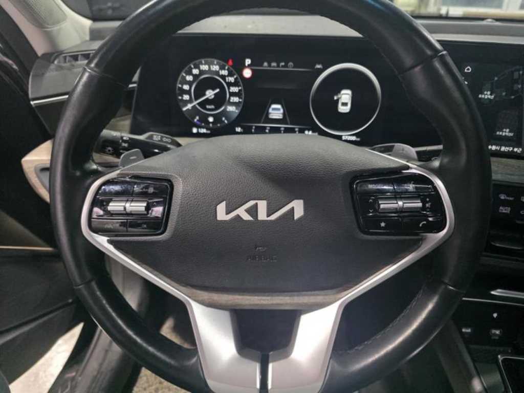 KIA K8 - Vista 4
