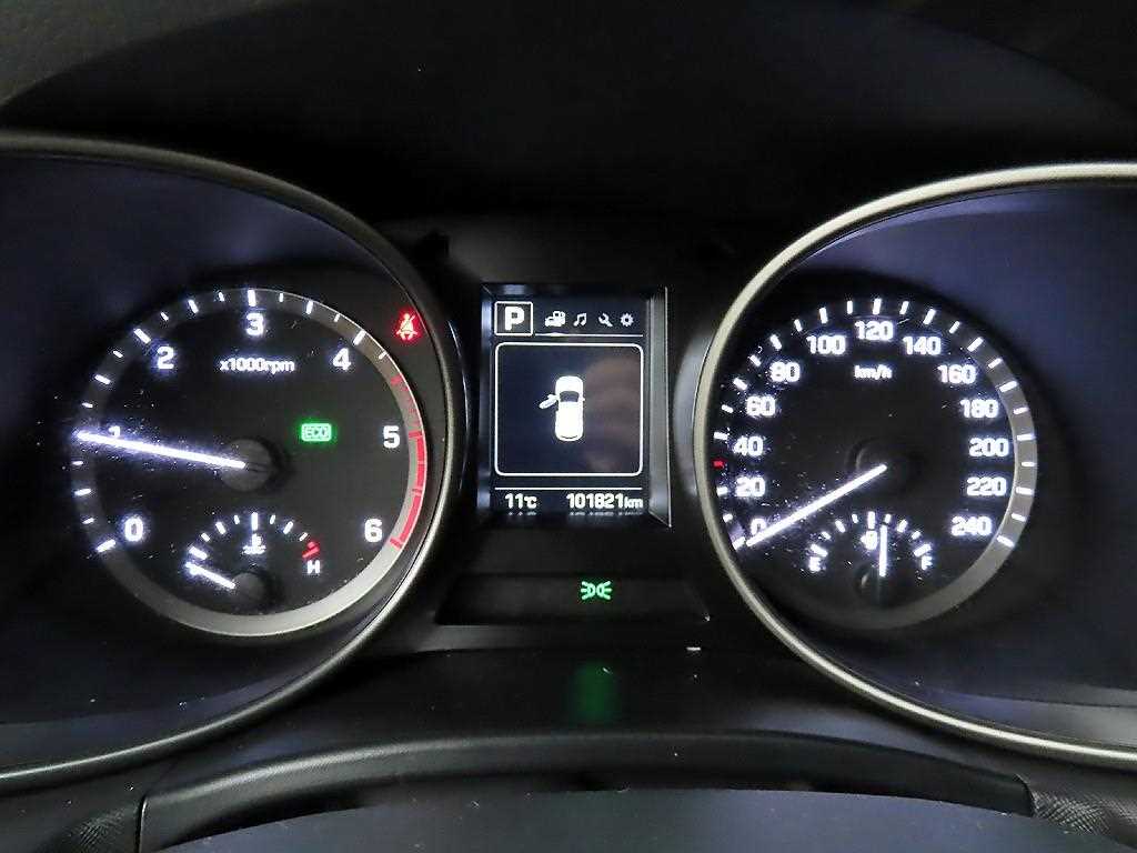 HYUNDAI Santa Fe - Vista 8