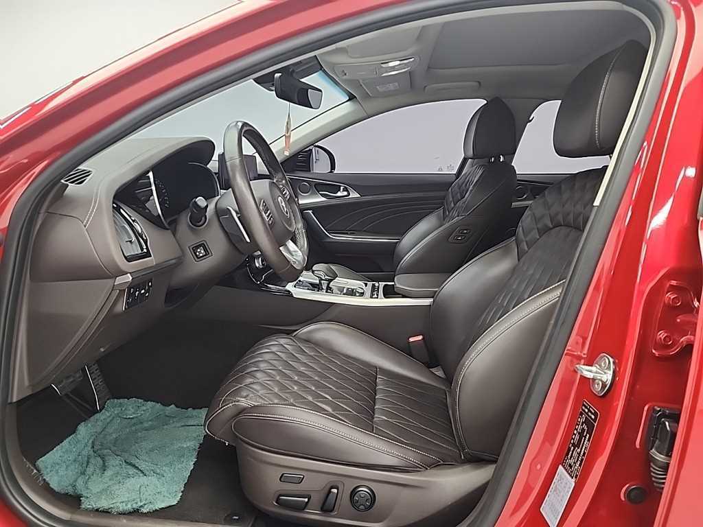 KIA Stinger - Vista 11