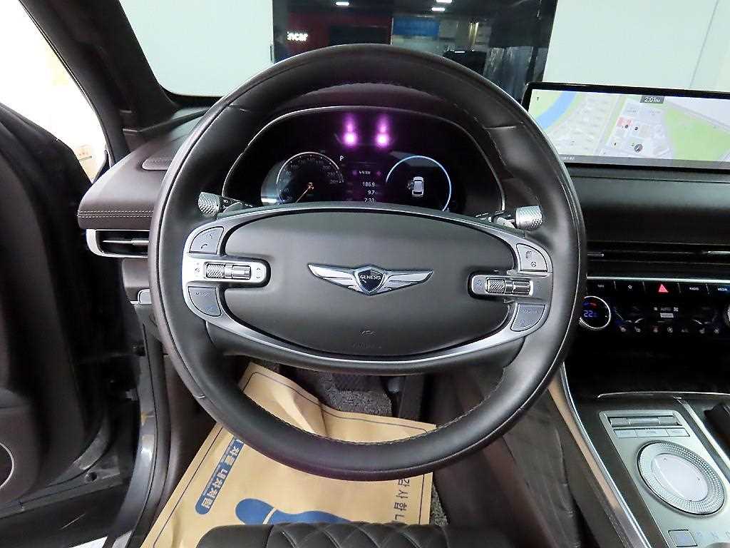 Genesis GV80 - Vista 9