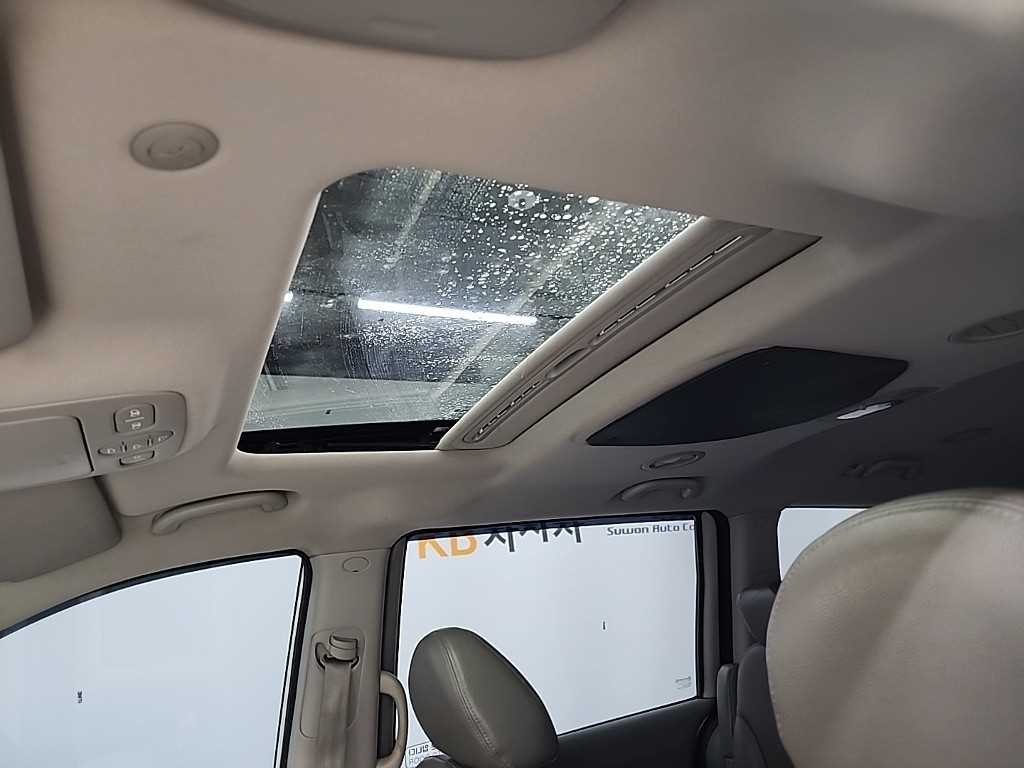 KIA Carnival 2013 Blanco - Importación desde Corea - HF Imports Iquique - Foto 15