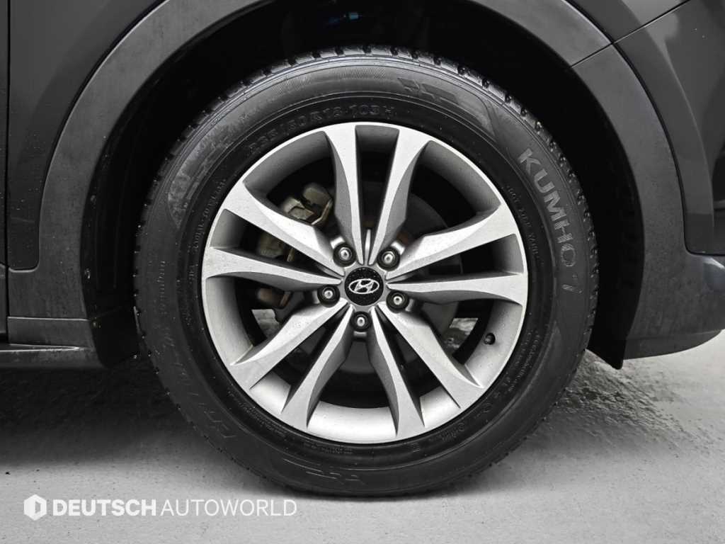 HYUNDAI Santa Fe - Vista 5