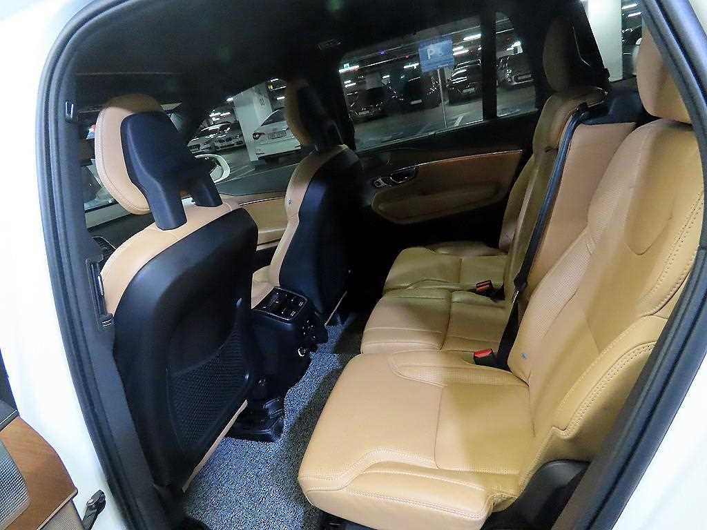 Volvo XC90 - Vista 7