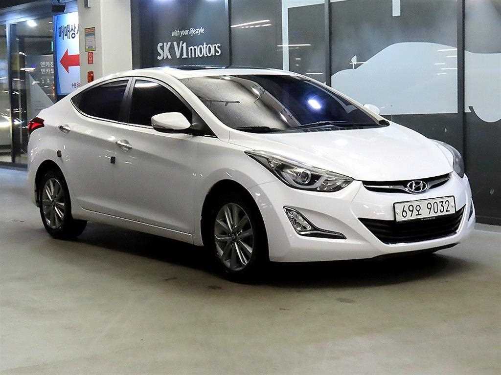 HYUNDAI Avante 2014 Blanco - Importación desde Corea - HF Imports Iquique - Foto 1