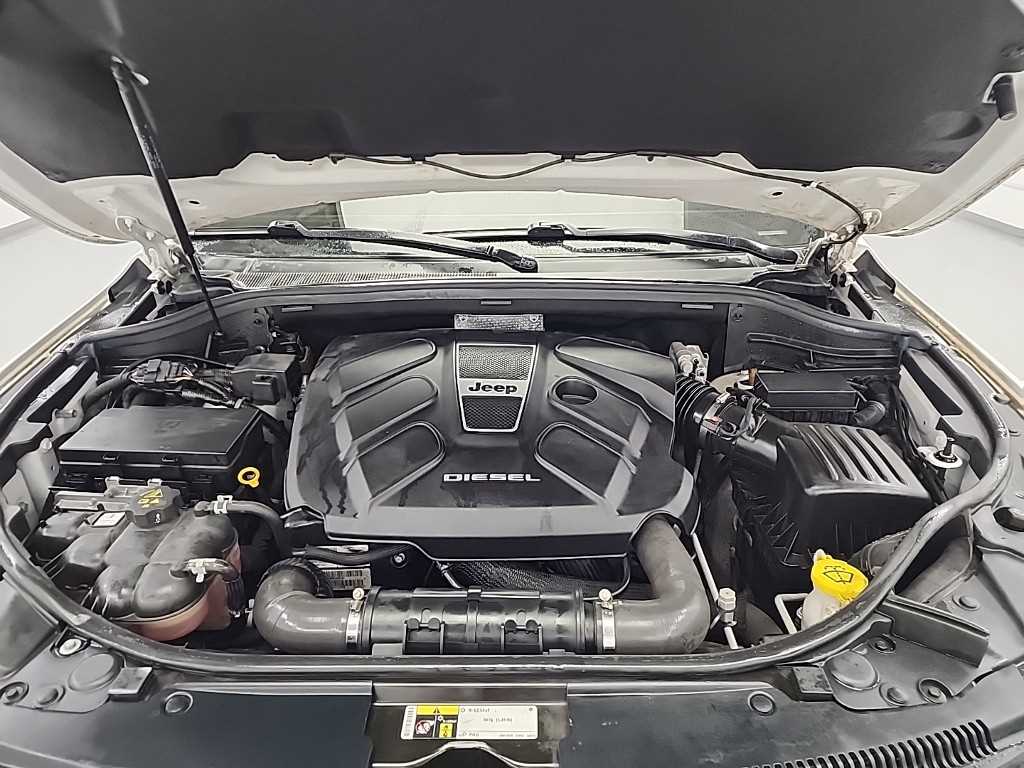 Jeep Cherokee - Vista 5