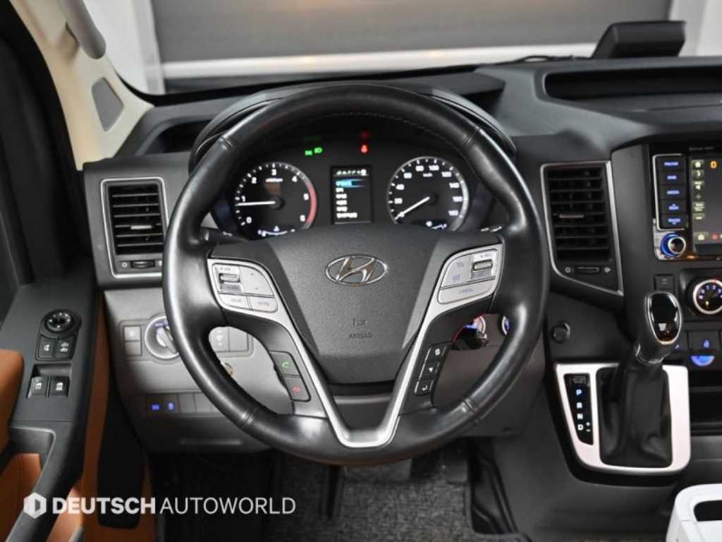 HYUNDAI Solati 2021 Negro - Importación desde Corea - HF Imports Iquique - Foto 13