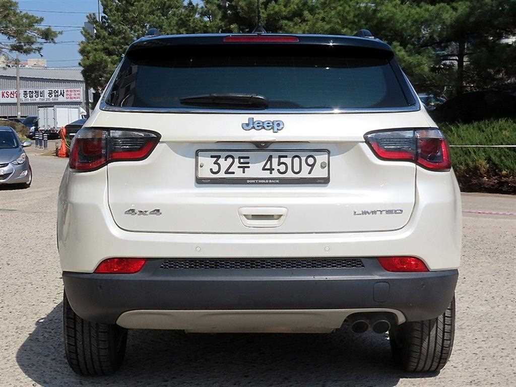 Jeep Compass - Vista 4