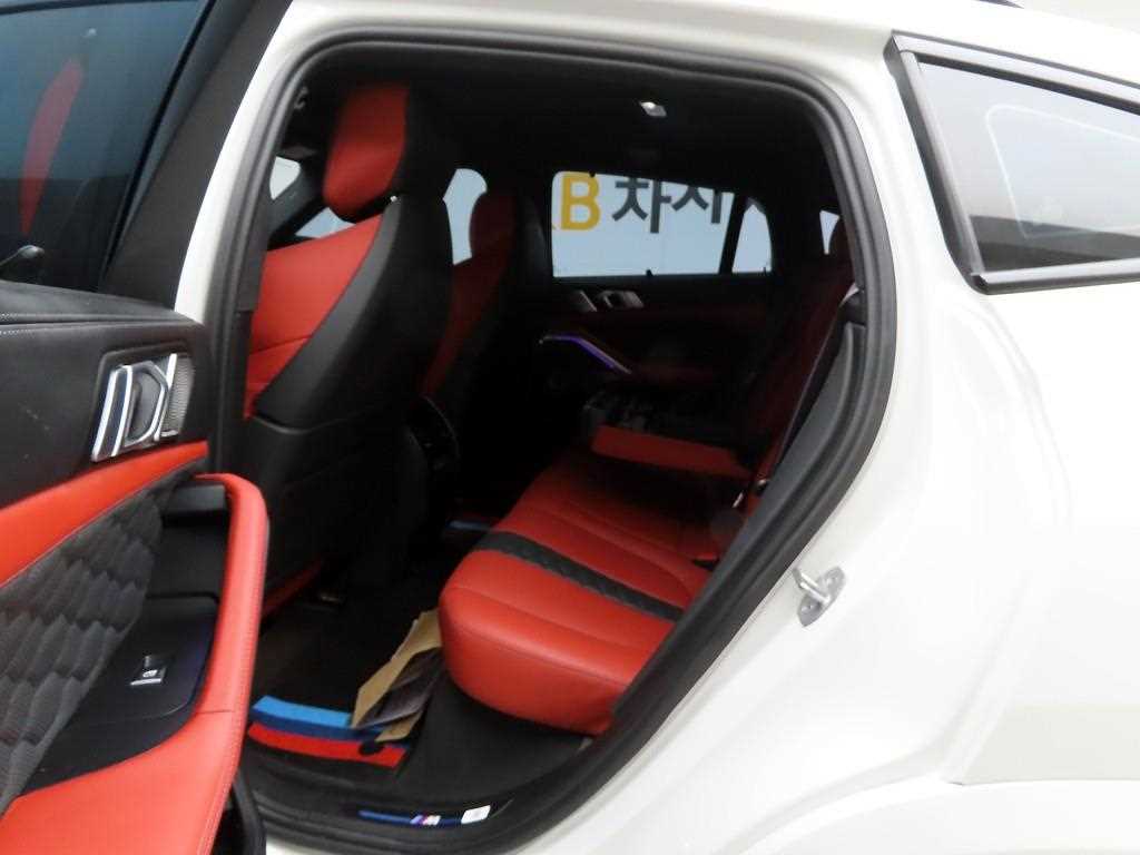 BMW X6M 2023 - Importación desde Corea - HF Imports Iquique - Foto 13