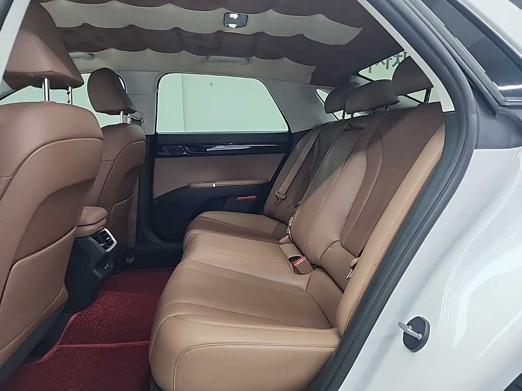 HYUNDAI Grandeur - Vista 12