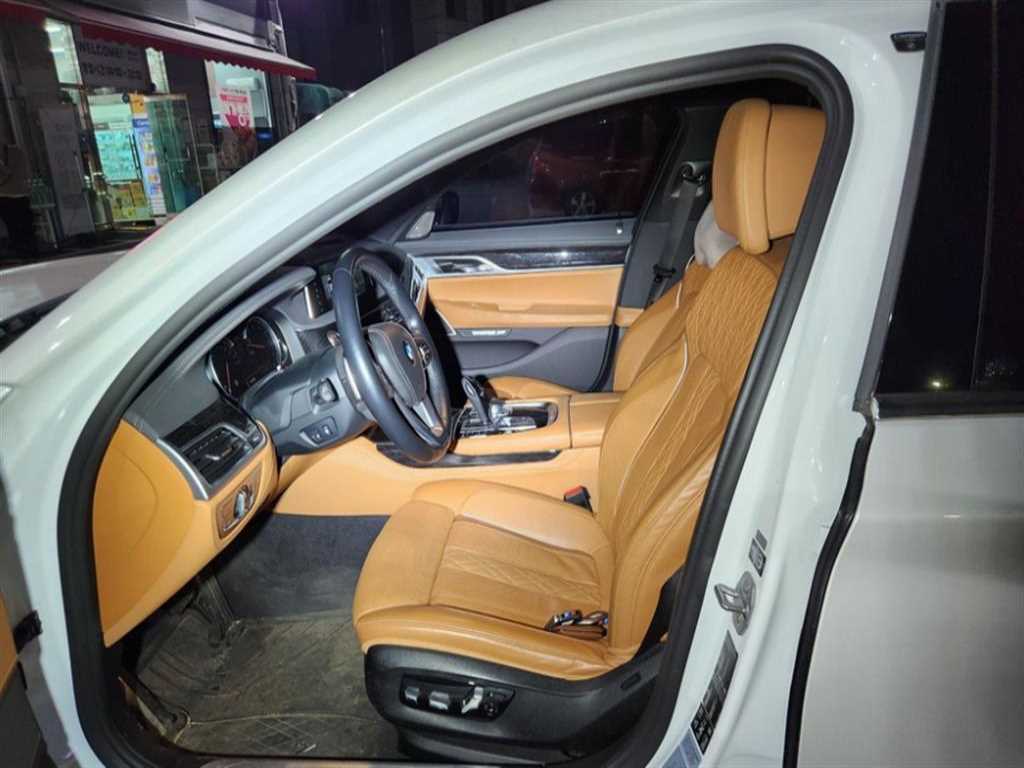 BMW 7 Series 2017 Blanco - Importación desde Corea - HF Imports Iquique - Foto 1