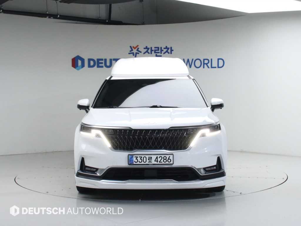 KIA Carnival - Vista 3