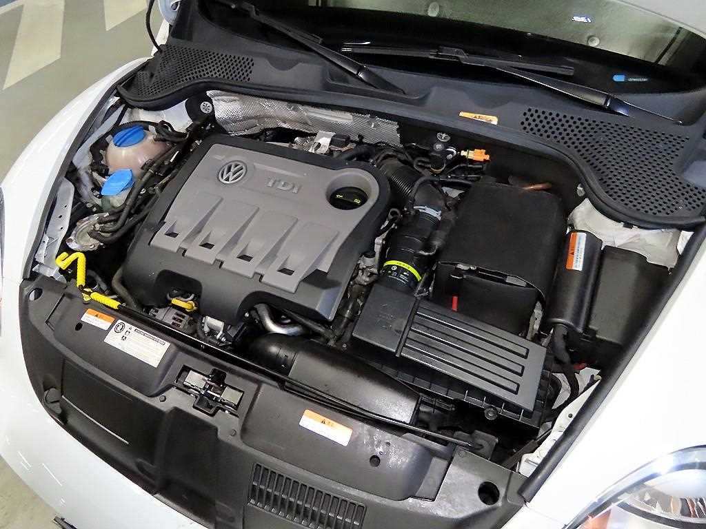 Volkswagen Beetle 2015 Blanco - Importación desde Corea - HF Imports Iquique - Foto 19