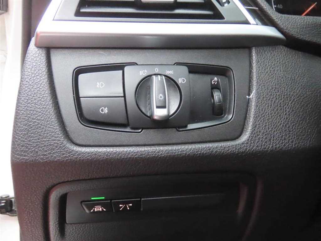 BMW 3 series 2018 Blanco - Importación desde Corea - HF Imports Iquique - Foto 15