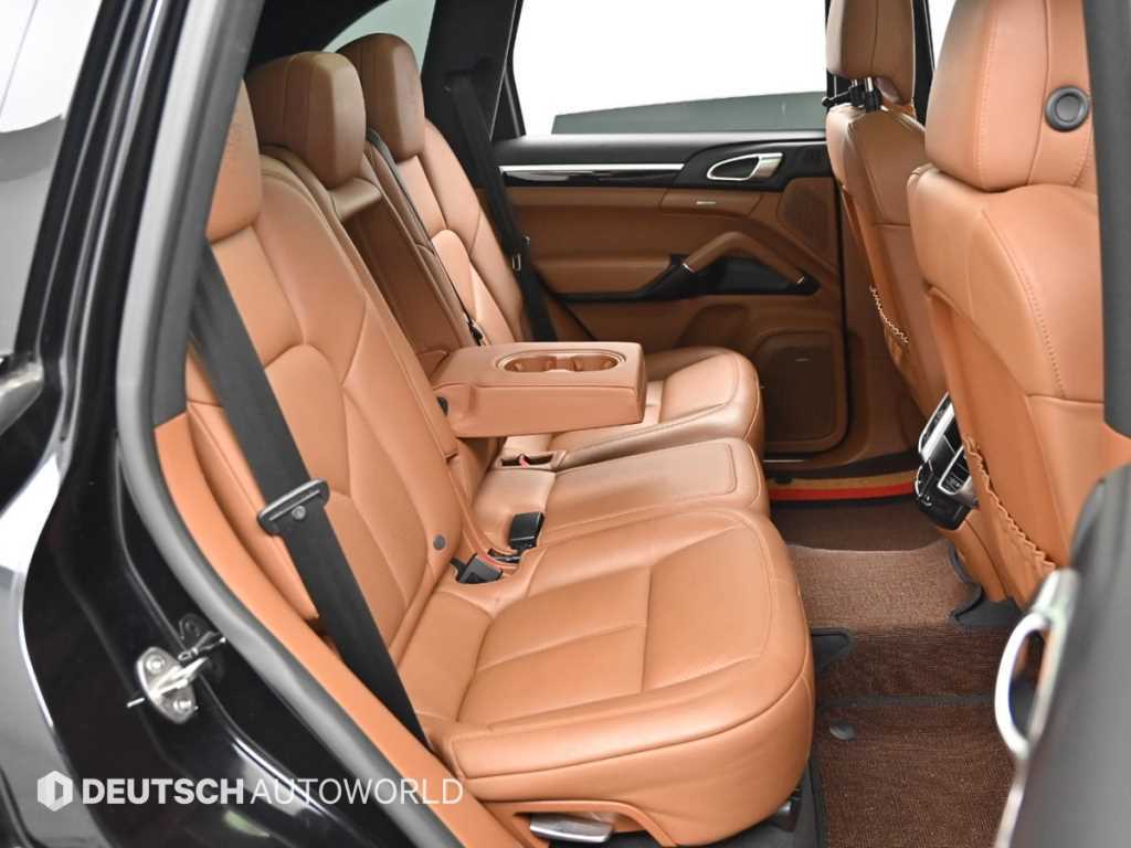 Porsche Cayenne - Vista 12