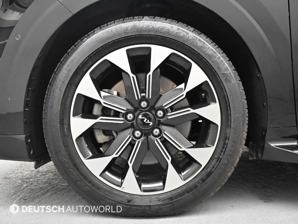KIA Carnival - Vista 5