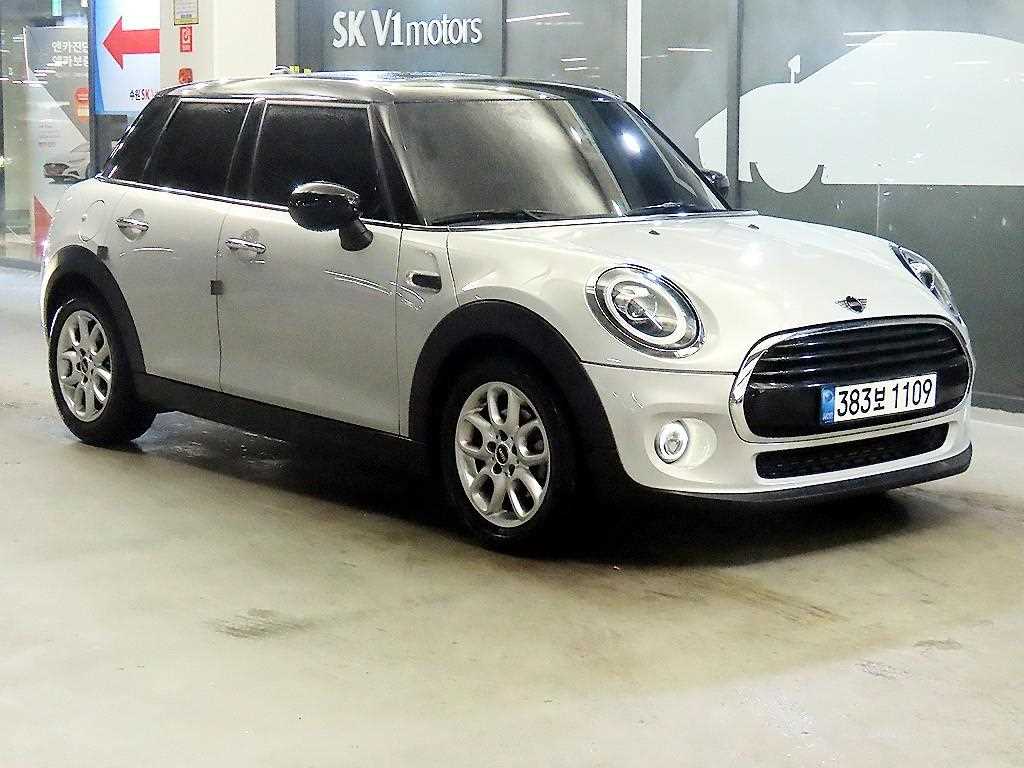 Mini Cooper 2021 Blanco - Importación desde Corea - HF Imports Iquique - Foto 1