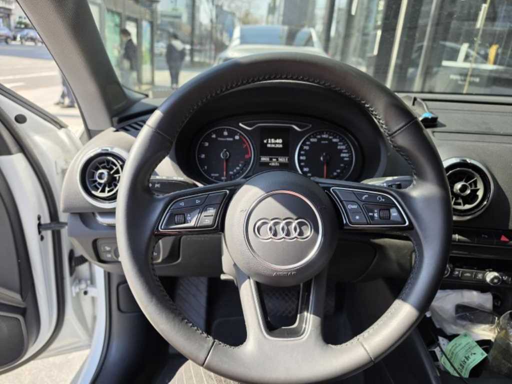 Audi A3 - Vista 5