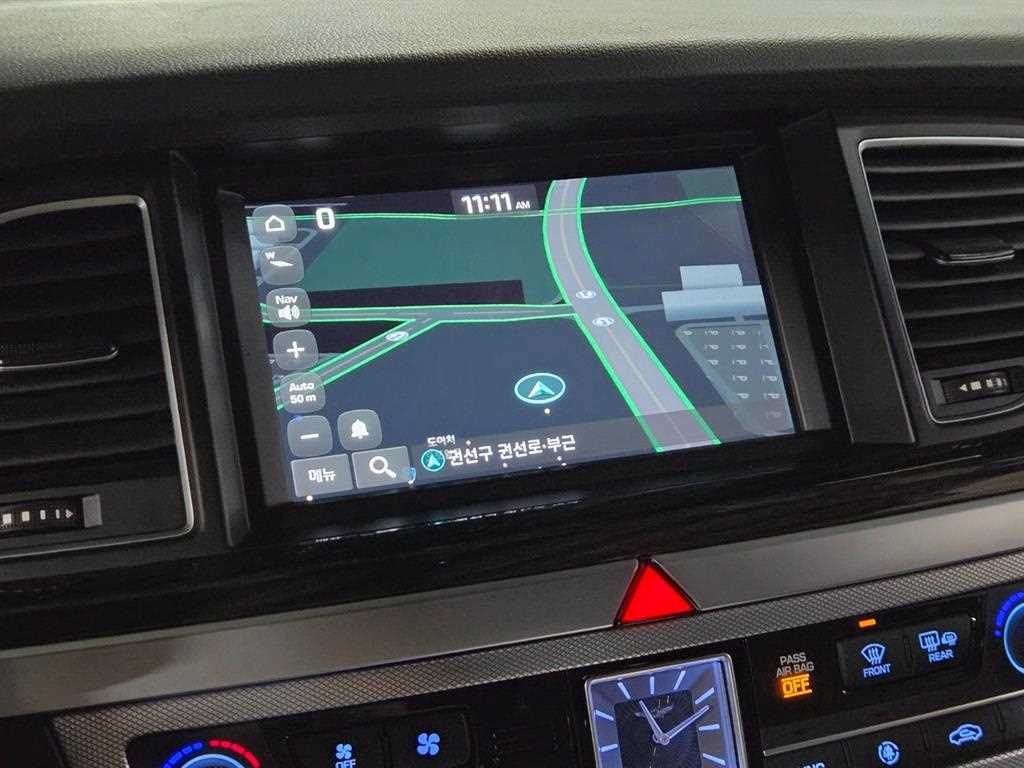 Genesis G80 - Vista 12