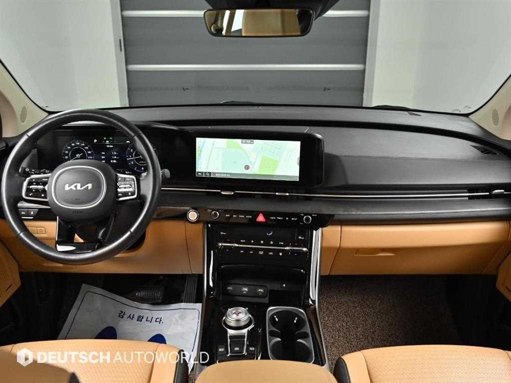 KIA Carnival - Vista 7
