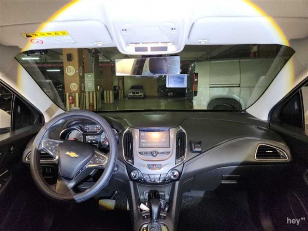 Chevrolet Cruise - Vista 4