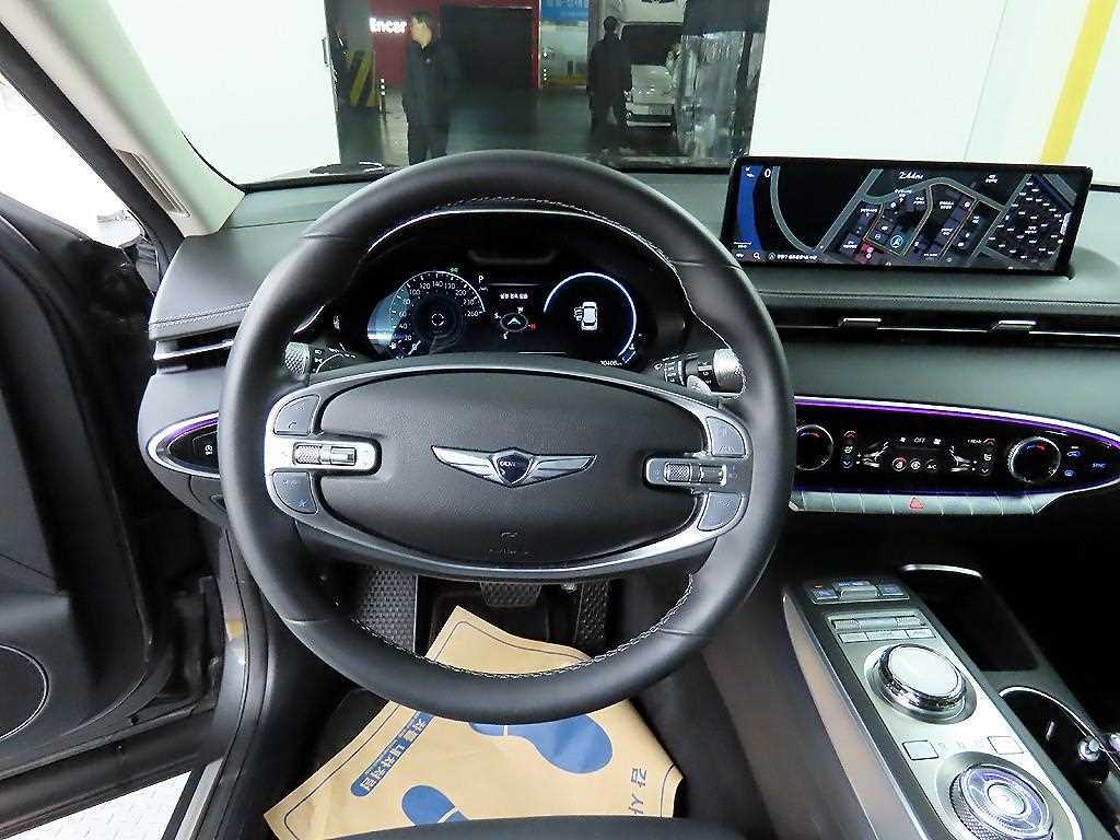 Genesis GV70 - Vista 9