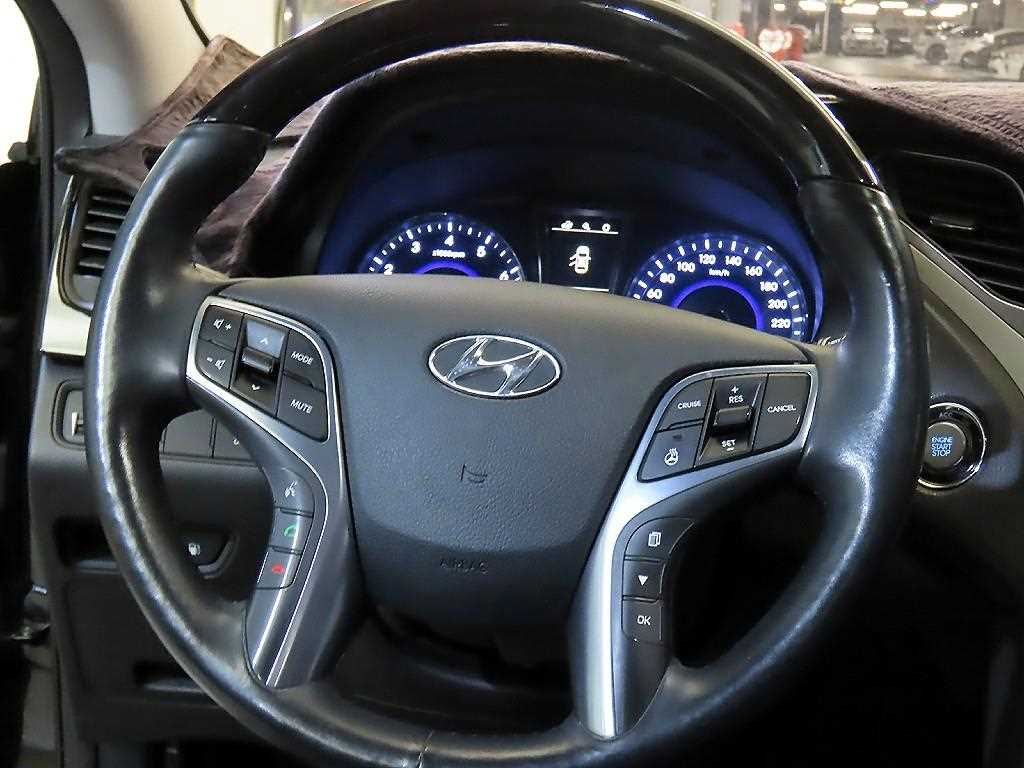 HYUNDAI Grandeur - Vista 8