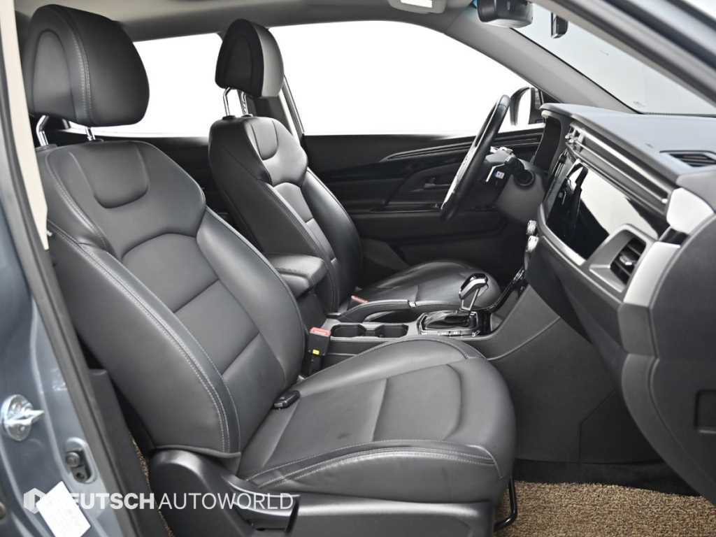 Ssangyong Korando - Vista 10