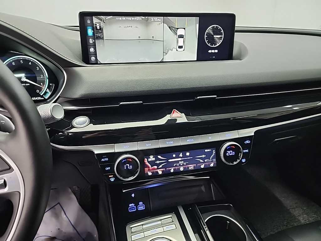 Genesis G80 - Vista 10