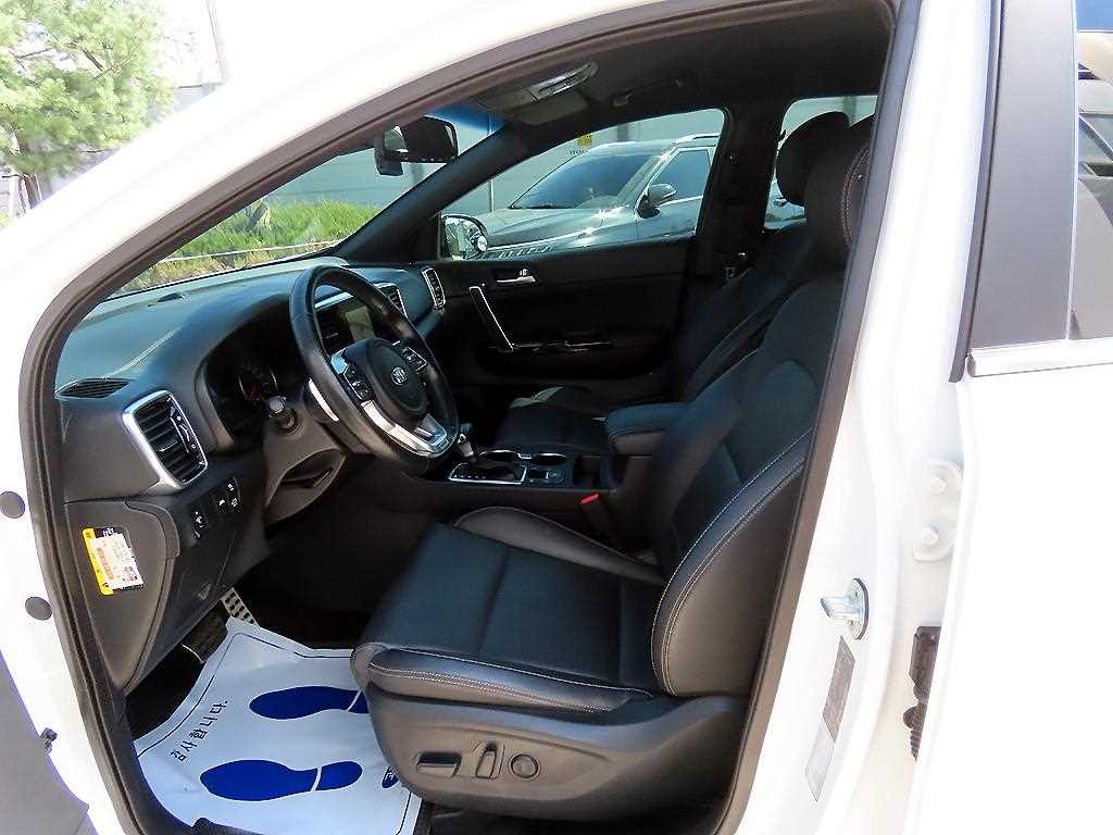 KIA Sportage - Vista 5