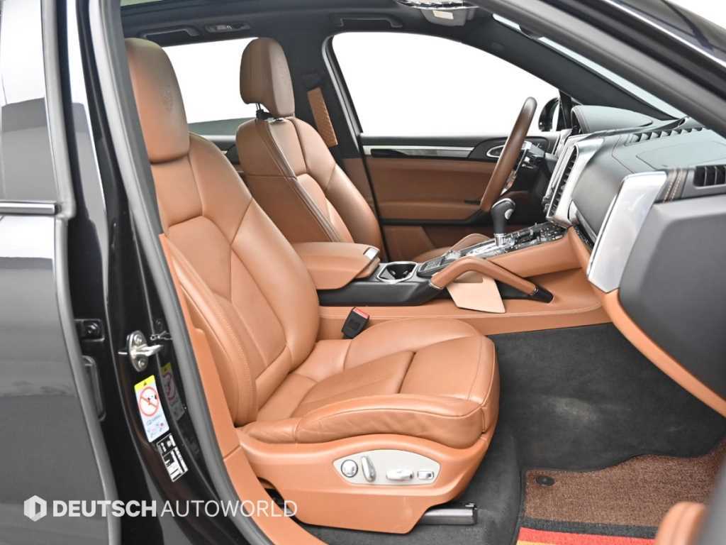 Porsche Cayenne - Vista 10