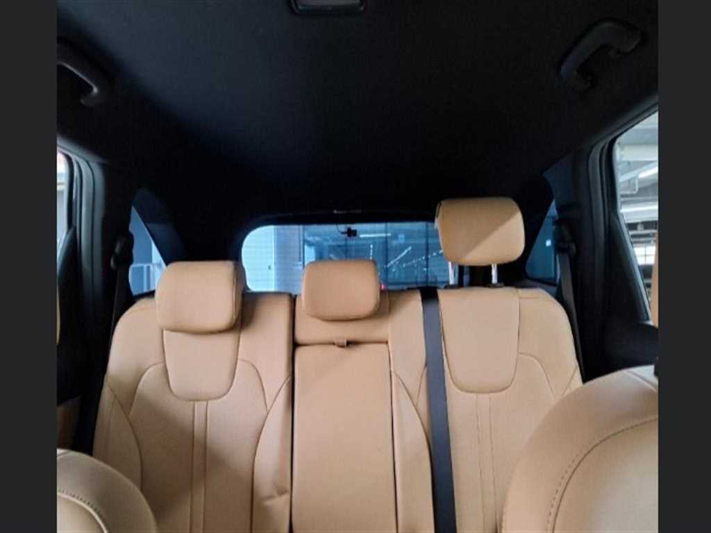 KIA Sorento - Vista 8