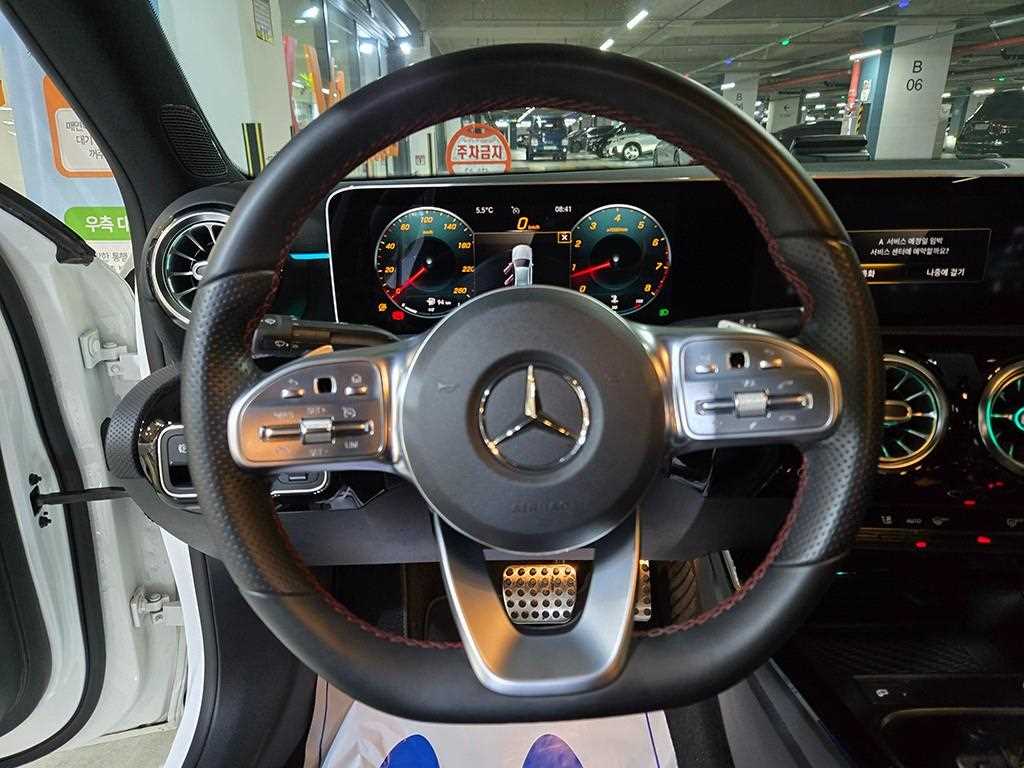 Mercedes Benz A Class - Vista 8