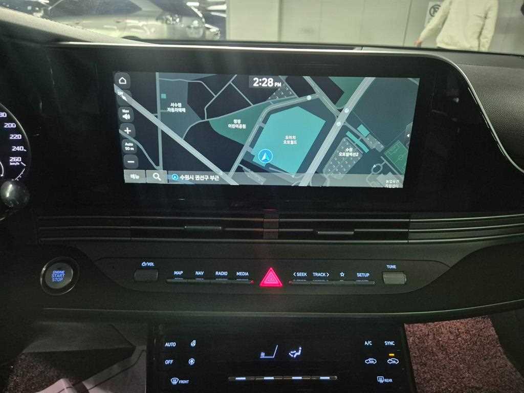 HYUNDAI Grandeur 2021 Negro - Importación desde Corea - HF Imports Iquique - Foto 16