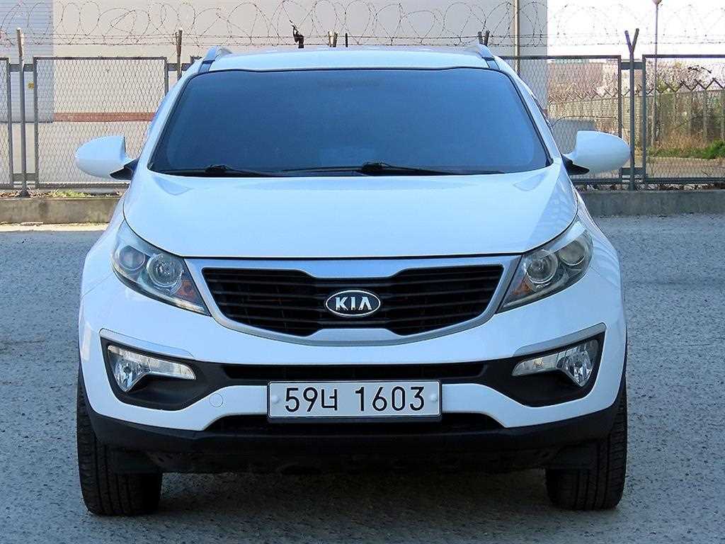 KIA Sportage 2012 Blanco - Importación desde Corea - HF Imports Iquique - Foto 1