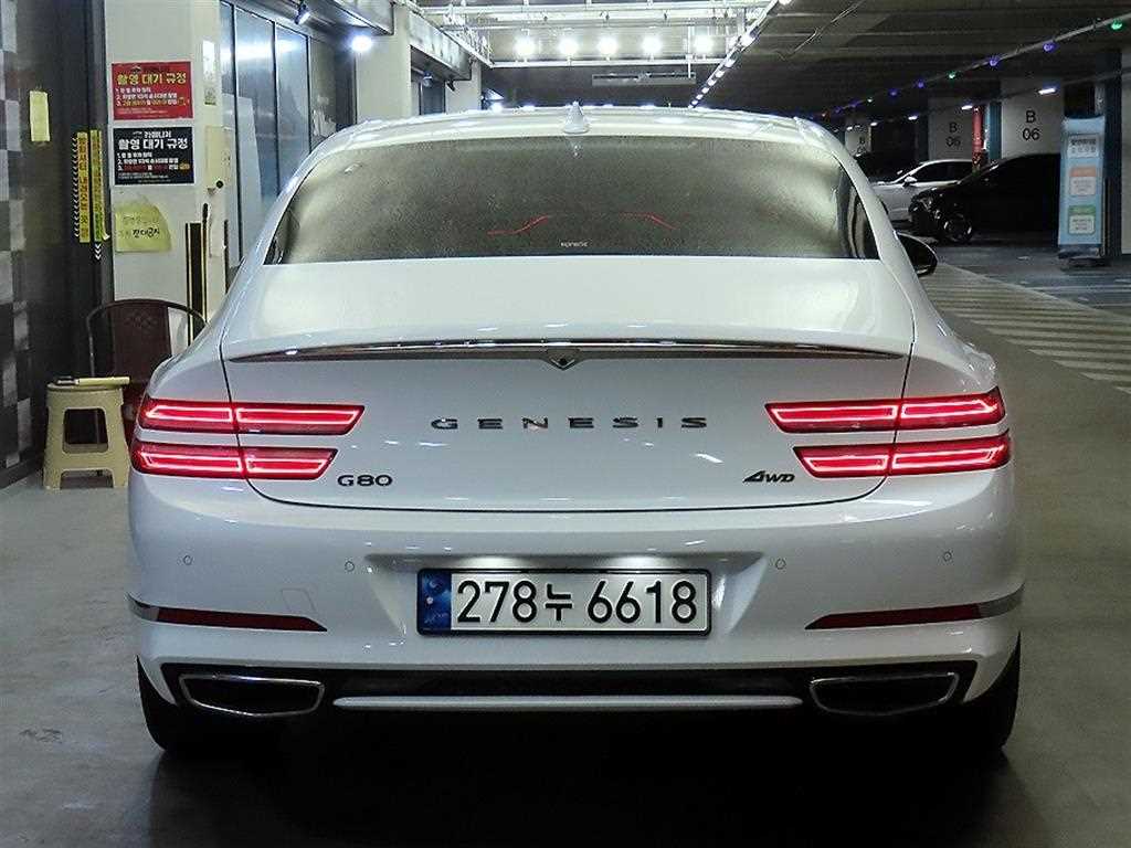 Genesis G80 - Vista 5