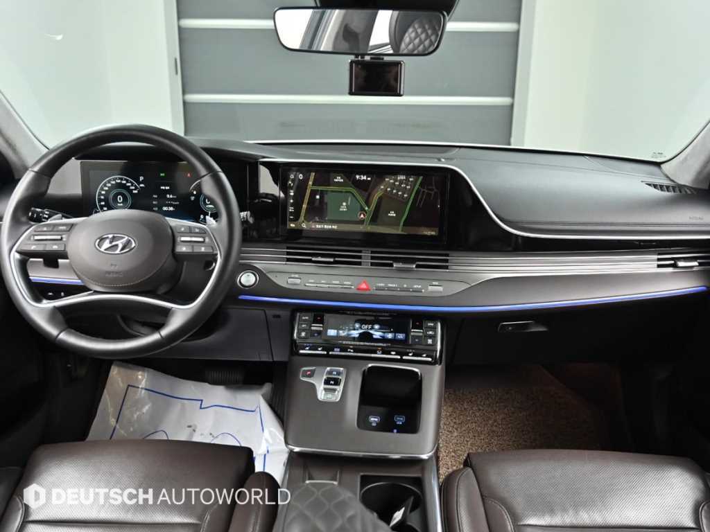 HYUNDAI Grandeur - Vista 7