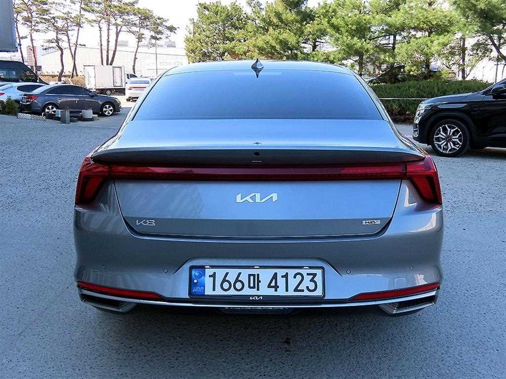 KIA K8 - Vista 4