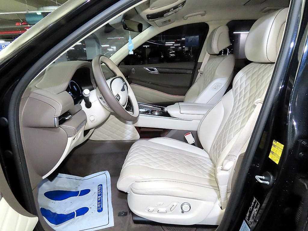 Genesis GV80 - Vista 6