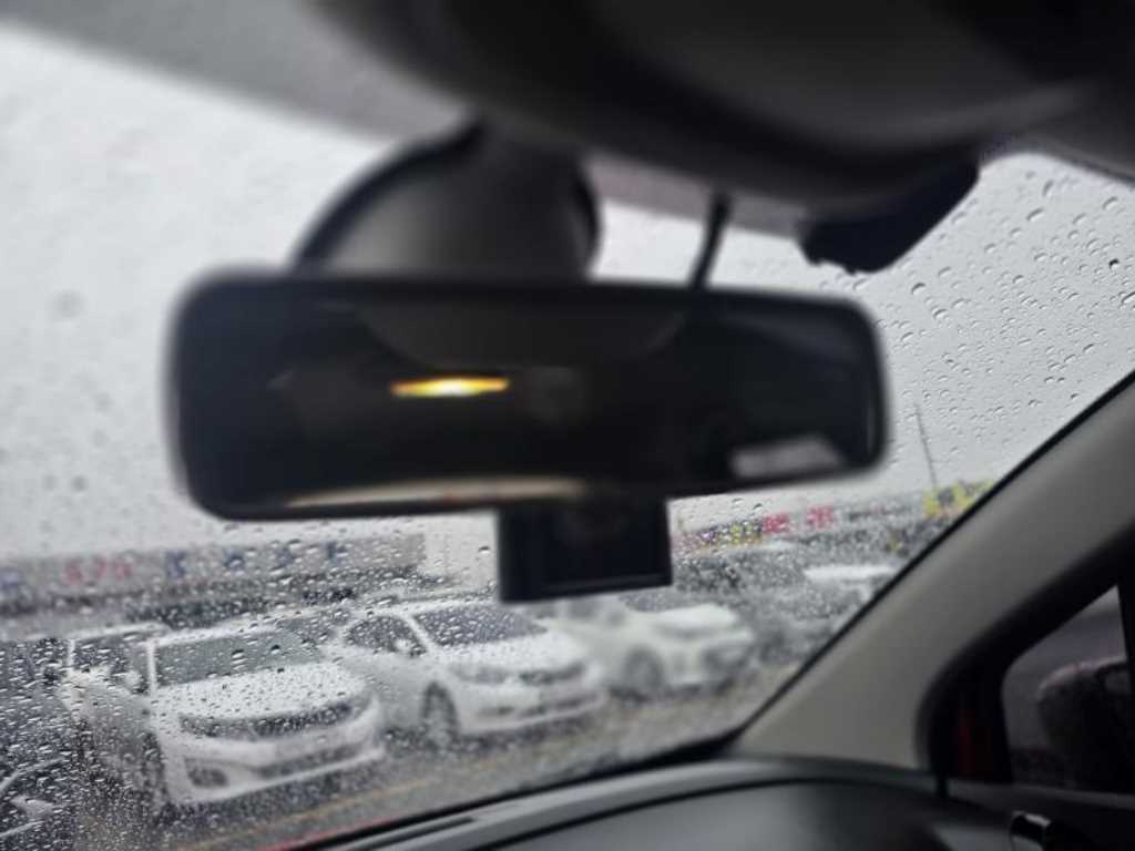 SAMSUNG QM3 - Vista 12