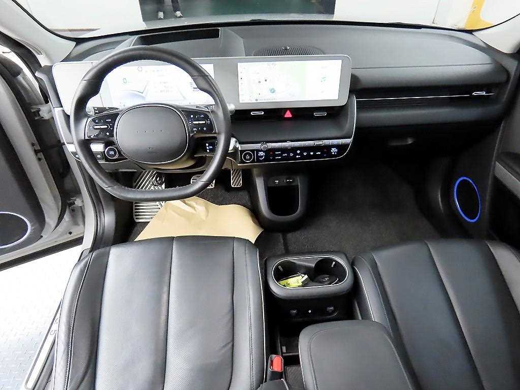 HYUNDAI Ioniq 5 - Vista 7