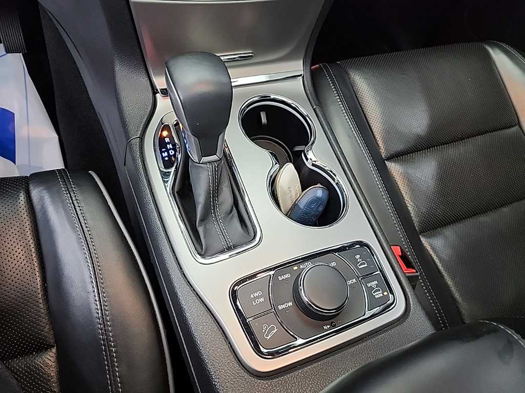 Jeep Cherokee - Vista 8