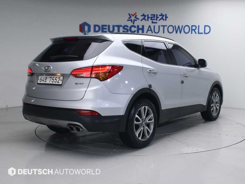 HYUNDAI Santa Fe - Vista 2